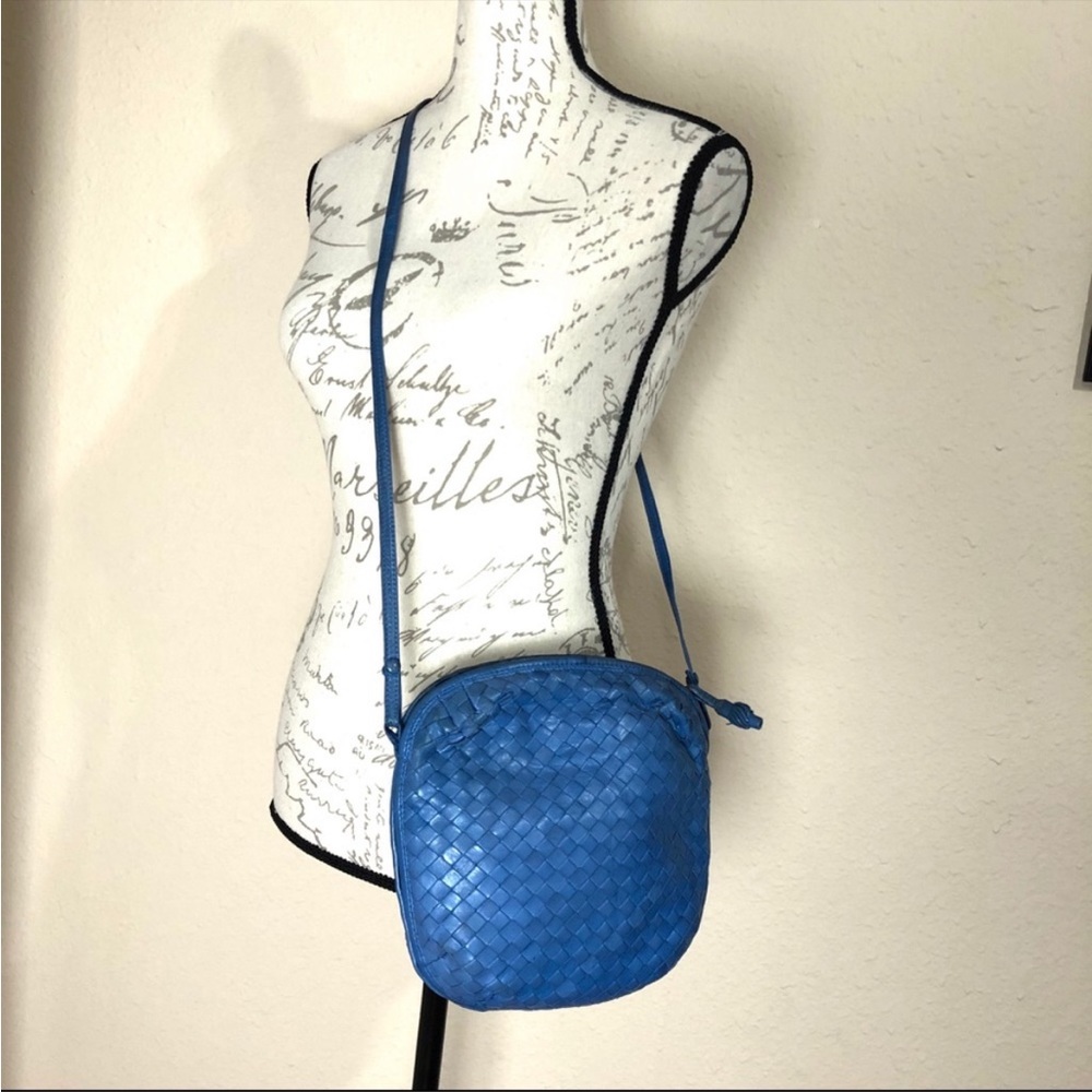 Vtg. Bottega Veneta cross bodybag